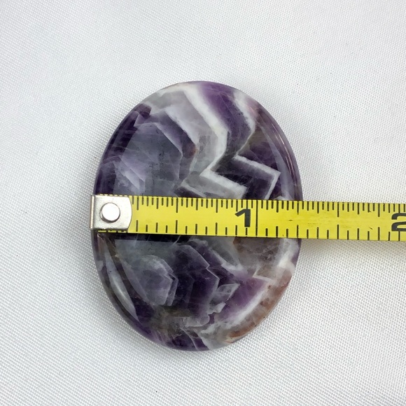 Amethyst thumb stone oval worry stones healing crystal rock palm stone - Picture 9 of 11